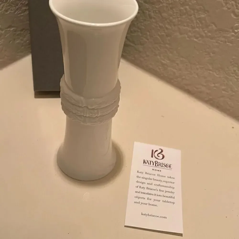 New in box Katy Briscoe Home Bone China White Bisque Small Vase 7.5” Giftable